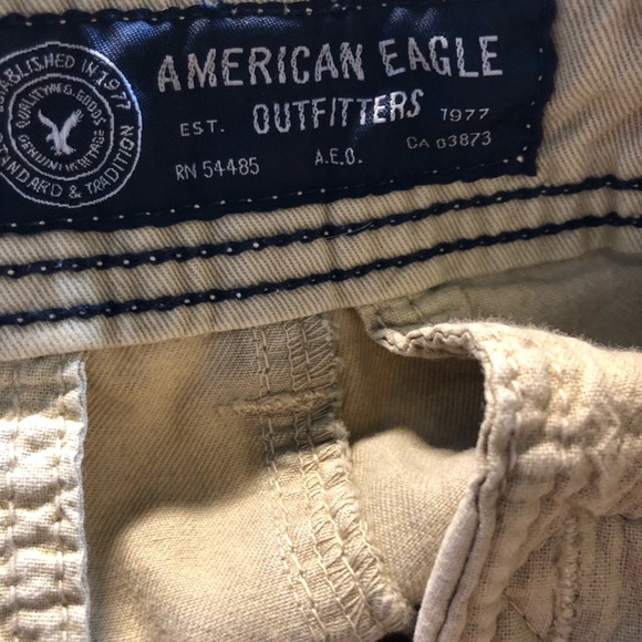 American Eagle Men’s Flat front shorts longer length size 28 - Picture 9 of 11